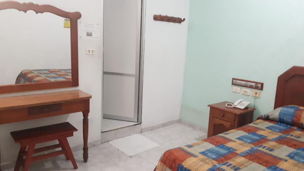 וייארמוסה Hotel Azteca Tabasco מראה חיצוני תמונה